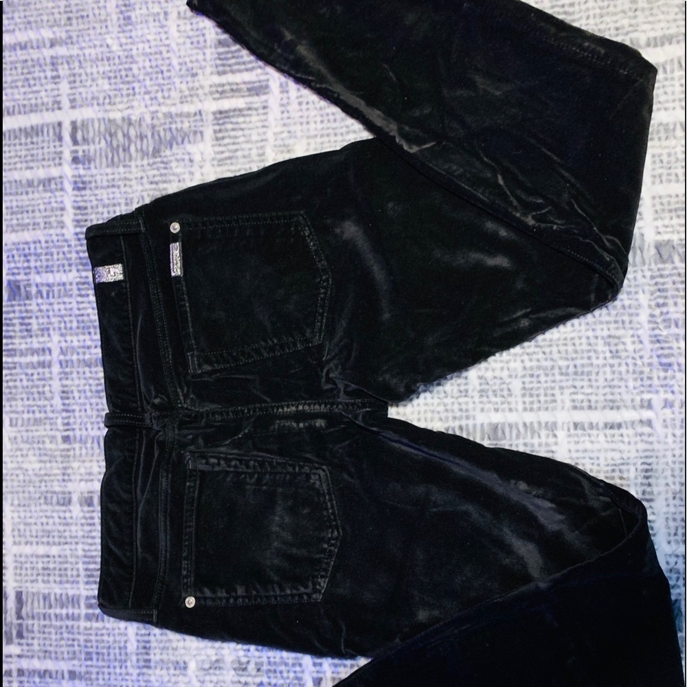 P151- 7 for all mankind black velour pants size 31